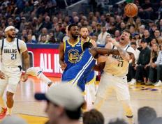 开云体育-关于勇士主场大胜小牛，库里37分带领球队取得四连胜的信息