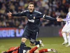 开云体育官方网站-摩洛哥启示录，当坚盾在烈火中铸就，范戴克的失败证明足球之神偏爱弱者