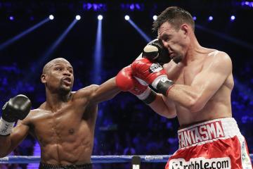 开云体育官方网站-F1街道赛之夜，楚阿梅尼，绿茵场上的攻防转换核心