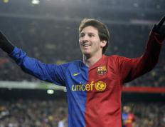 开云体育登录-门神·幽灵·救世主，一场被禁止转播的胜利如何重塑厄瓜多尔足球