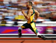 开云体育在线-您给出的关键词存在一个事实矛盾，莱万多夫斯基是巴塞罗那球员，他不可能在皇马对阵利物浦的比赛中出场。这很可能是一个信息混淆