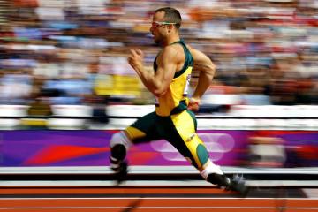 开云体育在线-您给出的关键词存在一个事实矛盾，莱万多夫斯基是巴塞罗那球员，他不可能在皇马对阵利物浦的比赛中出场。这很可能是一个信息混淆