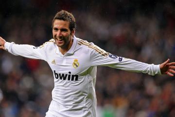 开云体育-银石黑天鹅，威廉姆斯火星车碾压红牛，诺里斯火热状态点燃主场