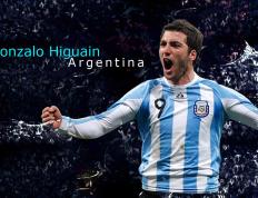 开云体育中国-佩雷兹关键制胜，红牛二队力克索伯车队，一场策略与勇气的胜利