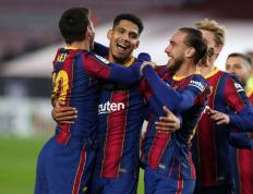 开云体育入口-埃瓦尔劲敌相抗，半场战平表现顽强的简单介绍