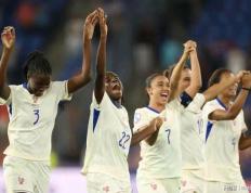 开云体育-世界各地球队齐聚，向足球荣耀发起冲击