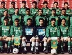 开云体育官方网站-国内足球职业队实力大比拼，四面楚歌