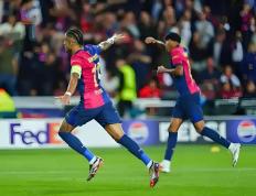 开云下载-关于巴伦西亚客场力压马德里竞技，夺得关键三分的信息