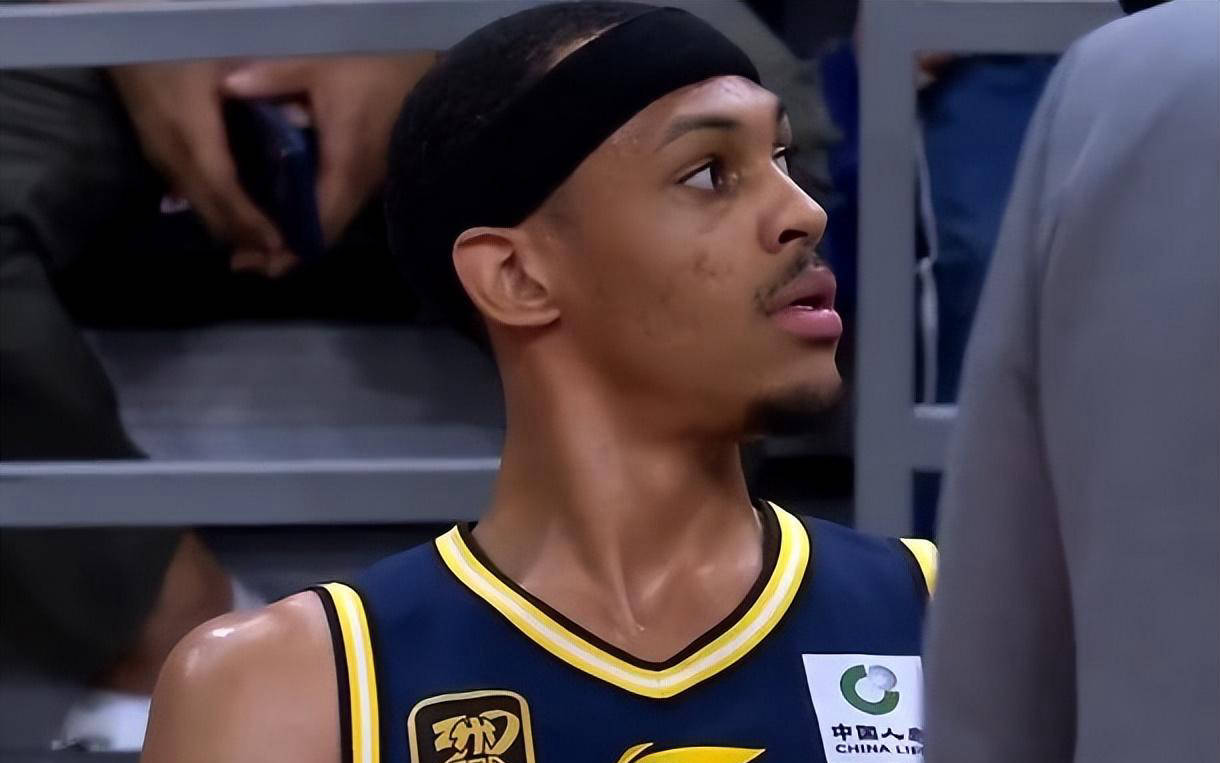 开云体育APP下载-华科洛内斯主场落败，遭遇困境