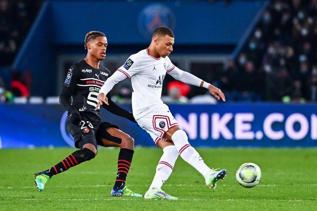 开云官方app入口-巴黎险胜萨拉戈萨，晋级还需努力