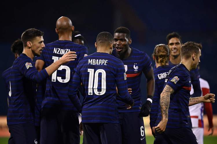 开云APP-一场激烈的足球对决在法国掀起轰动的简单介绍