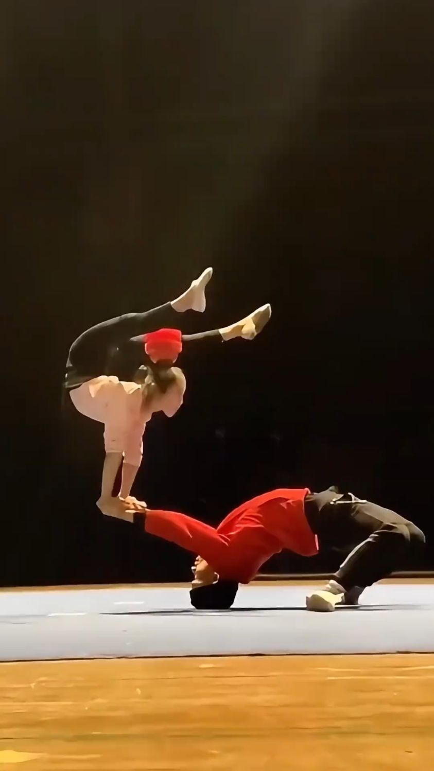 开云官方app入口-创造奇迹：柔道选手绽放风采的简单介绍