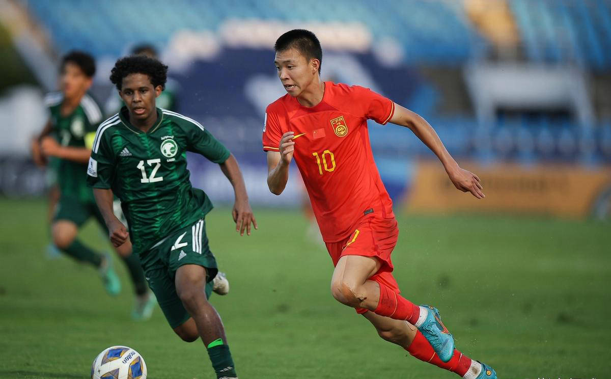 开云体育下载-亚洲新势力崭露头角,足坛新星涌现