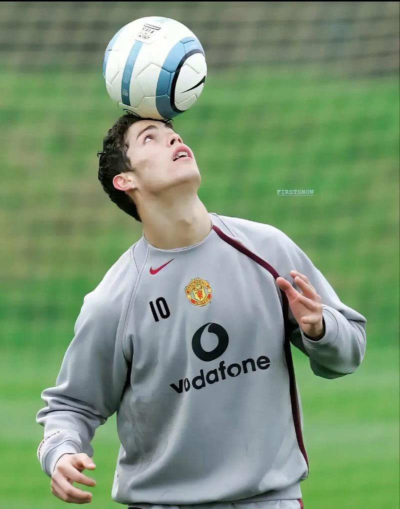 开云体育在线-法兰克福客场大捷，净胜三球