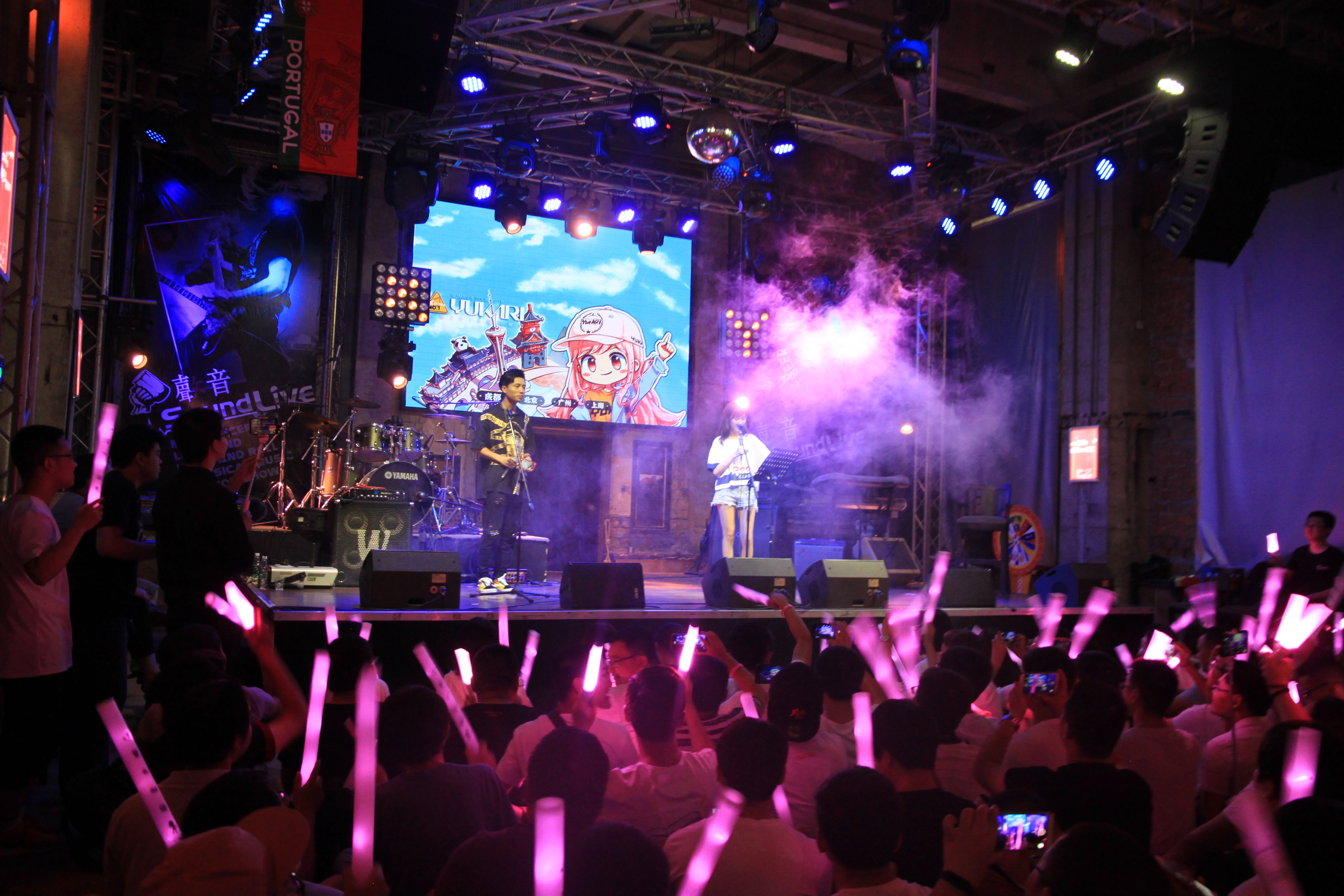 开云官网-包含TSM险胜T1,Caps开启传奇时刻强强对话四强赛,让粉丝疯狂欢呼的词条