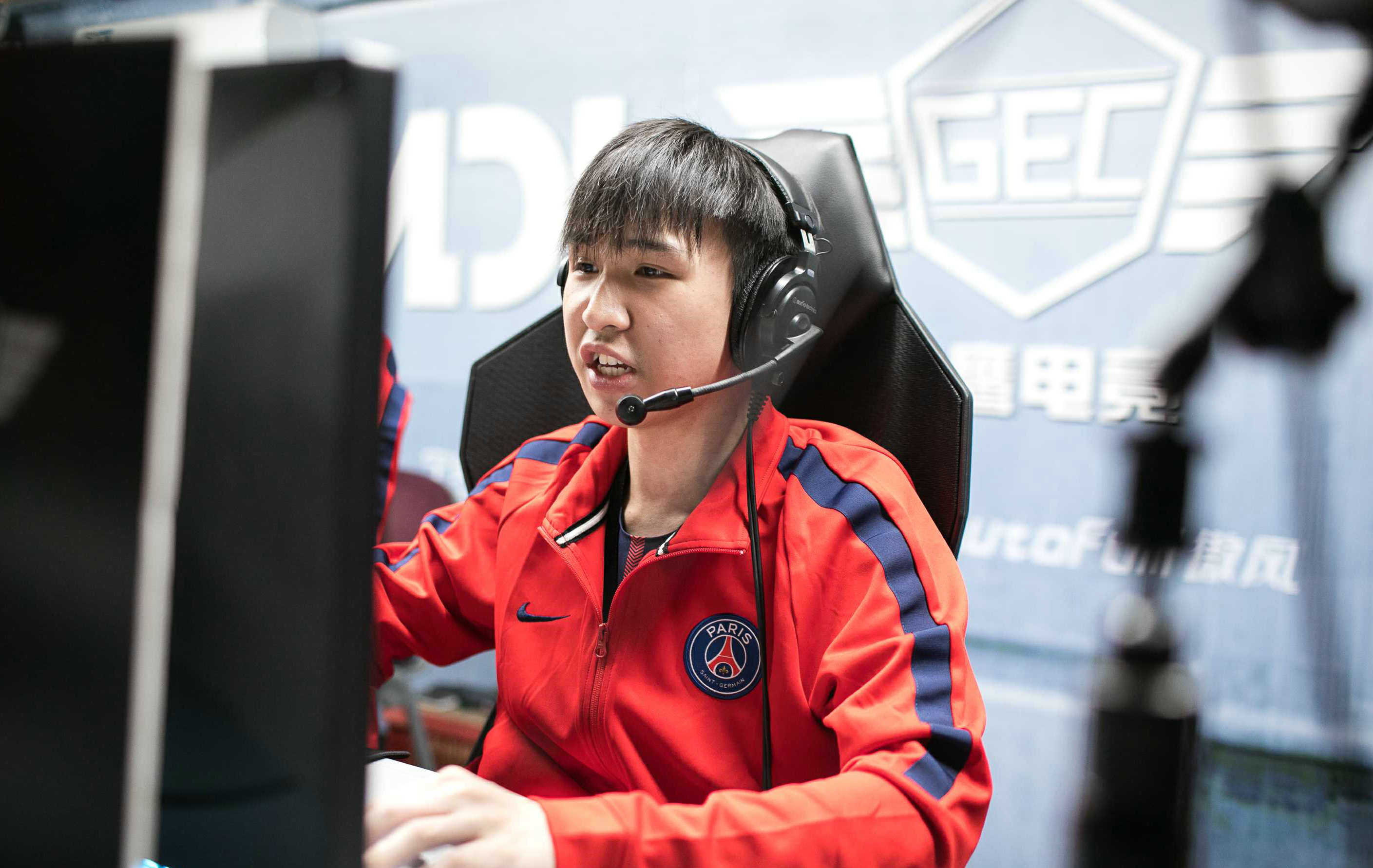 开云下载-LGD力克PSG，Knight拿下关键大龙强强对话八强赛，锁定晋级资格的简单介绍