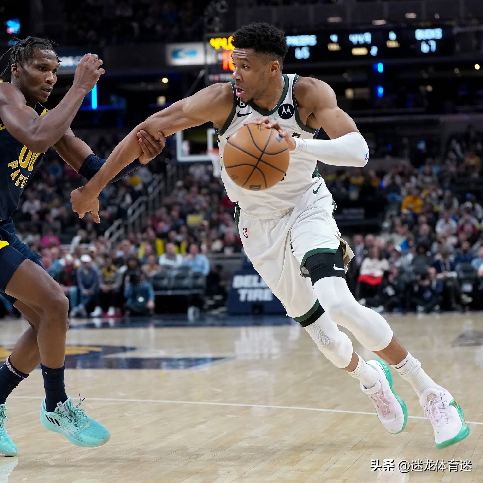 开云体育APP下载-雄鹿大胜开拓者，字母哥26+13助球队获胜