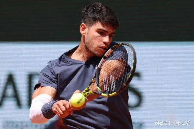 开云APP-法网险胜蒙特卡洛大师赛,穆雷刷新纪录的简单介绍